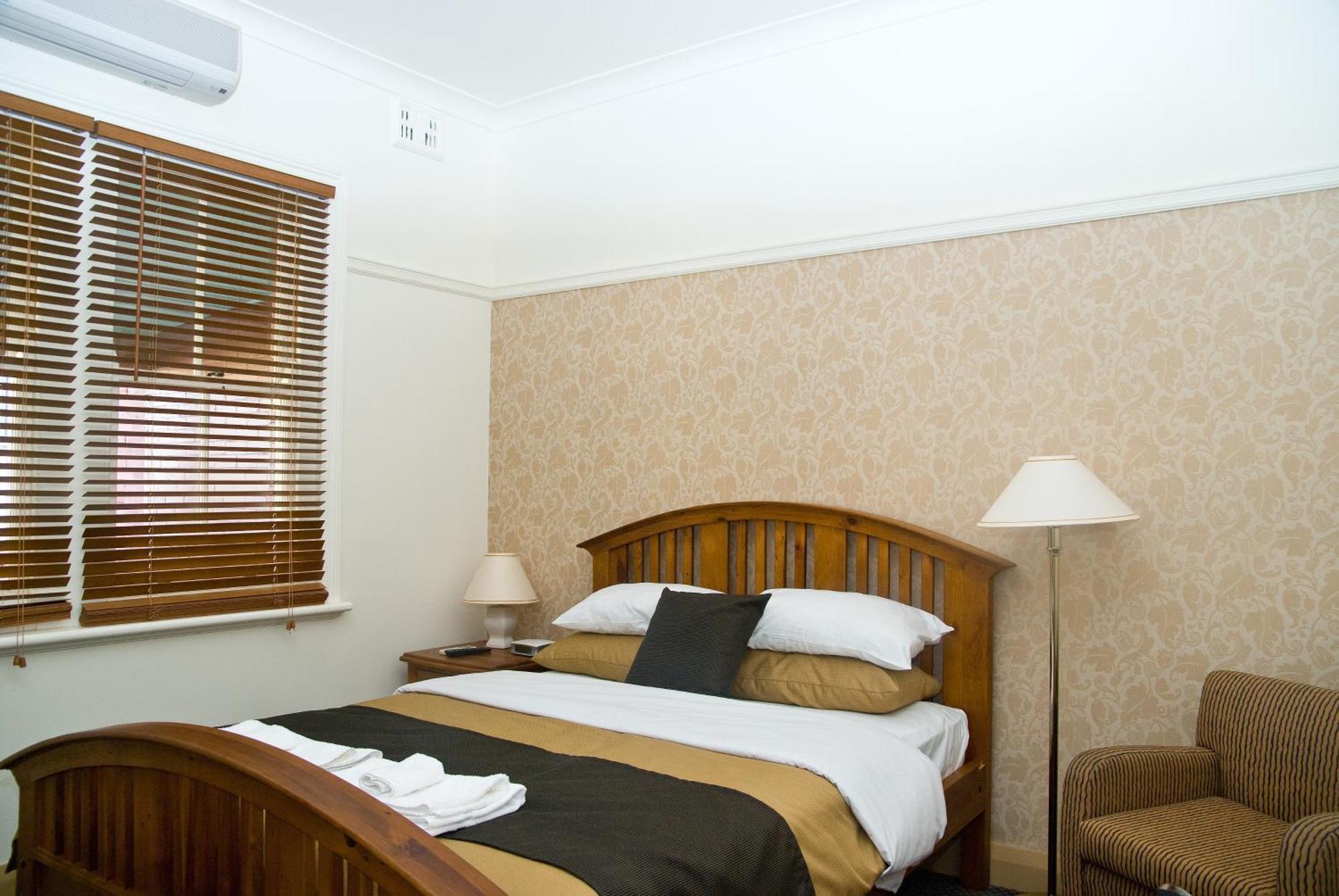 Hermitage Hill Country Retreat เวลลิงตัน ห้อง รูปภาพ