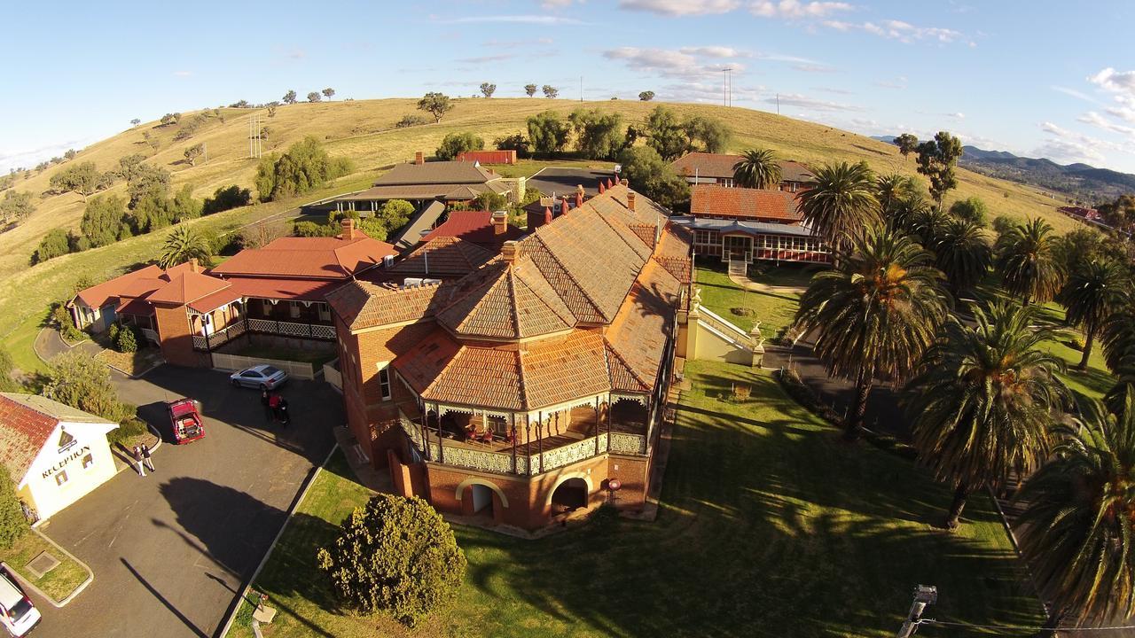 Hermitage Hill Country Retreat เวลลิงตัน ภายนอก รูปภาพ