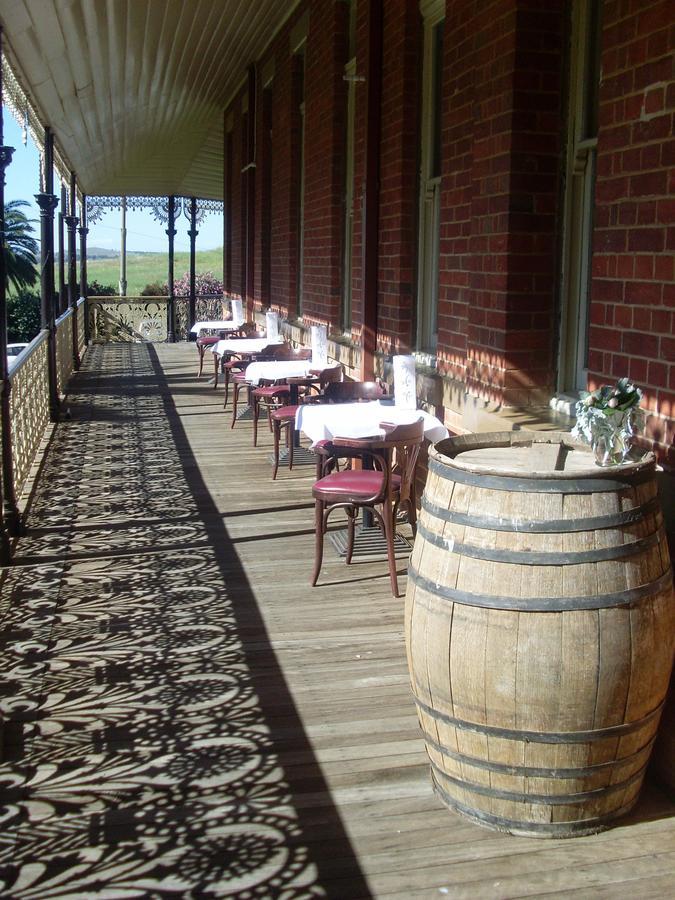 Hermitage Hill Country Retreat เวลลิงตัน ภายนอก รูปภาพ